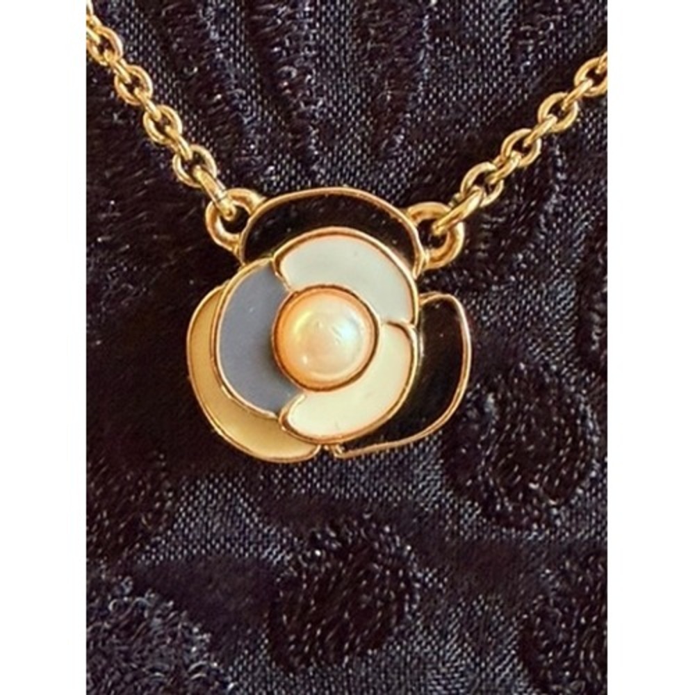 Kate Spade Deco Blossom Pearl Pendant Necklace Enamel Flower 12K Gold Plated OS